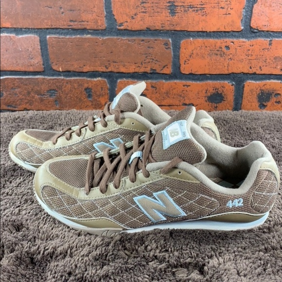 new balance 442 women brown